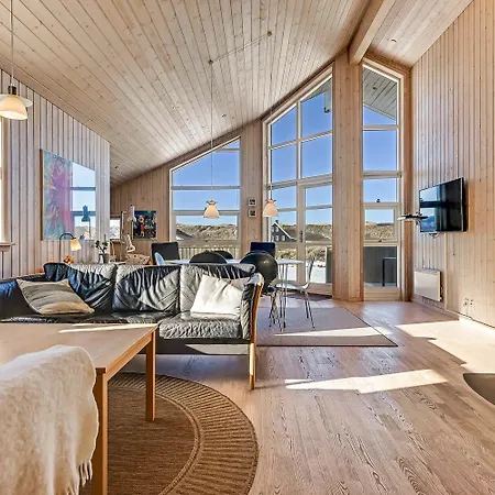 Skont Med Braendeovn Taet Pa Havet Sj875 Nyaraló *